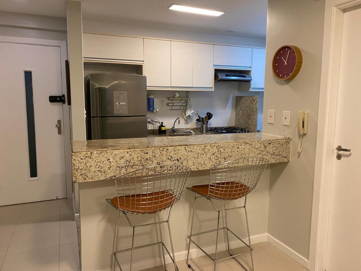 Luxuoso Apartamento Vista Mar - Barra Ondina Salvador Buitenkant foto